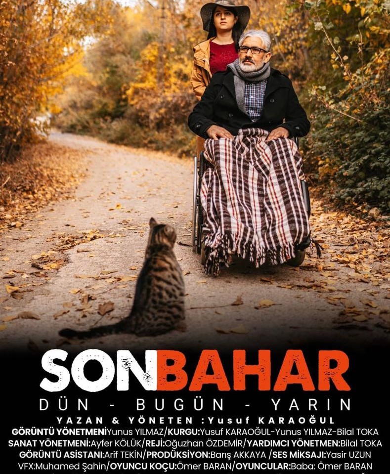 Ayfer Kölük Sanat Yönetmeni Ayfer...Film Festivalinde baş köşede oynamak ve yönetmek.